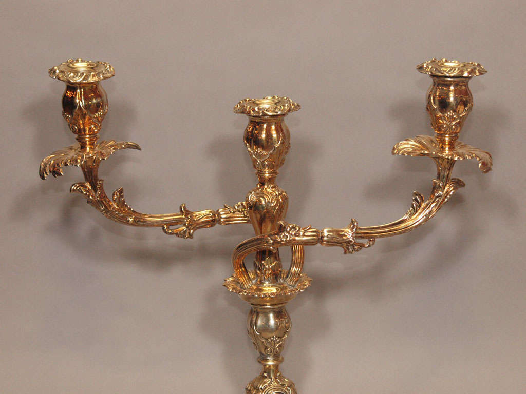 Pair Antique Early 19th Century Sheffield Plate Candelabra In Excellent Condition In New Orleans, LA
