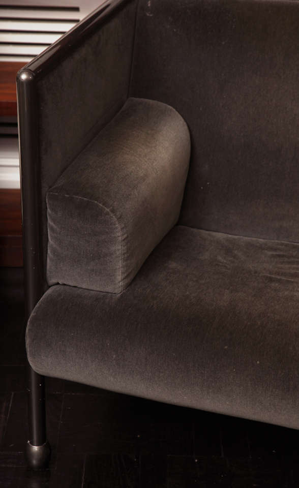 Zweisitziges Sofa „Cassini“ des 20. Jahrhunderts (Italienisch) im Angebot