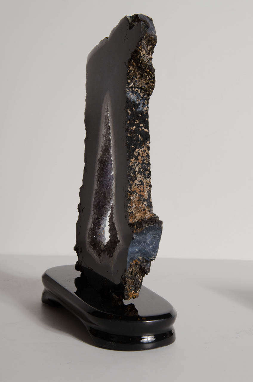 Mounted Sliced Geode with Quartz Encrusted Center In Excellent Condition In New York, NY