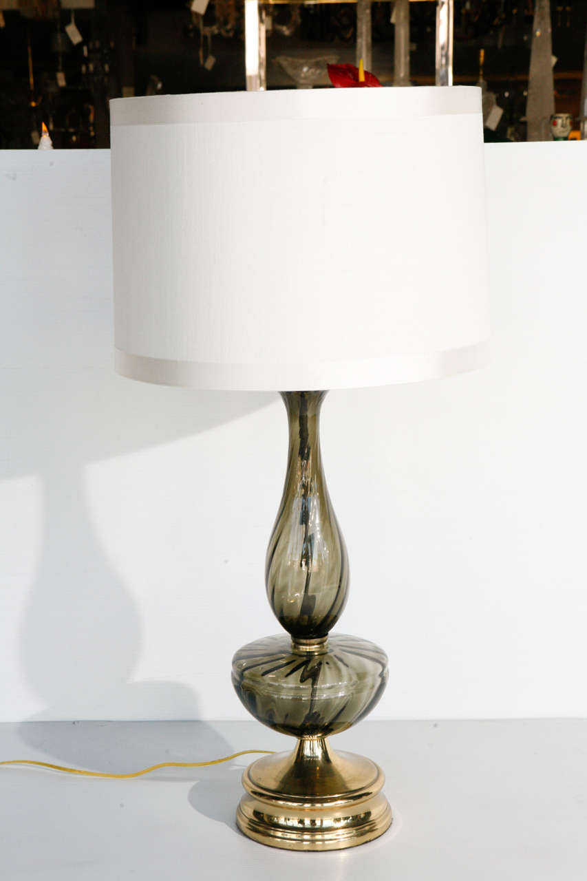 An elegant pair of Italian table lamps.

Dimensions:
31.5