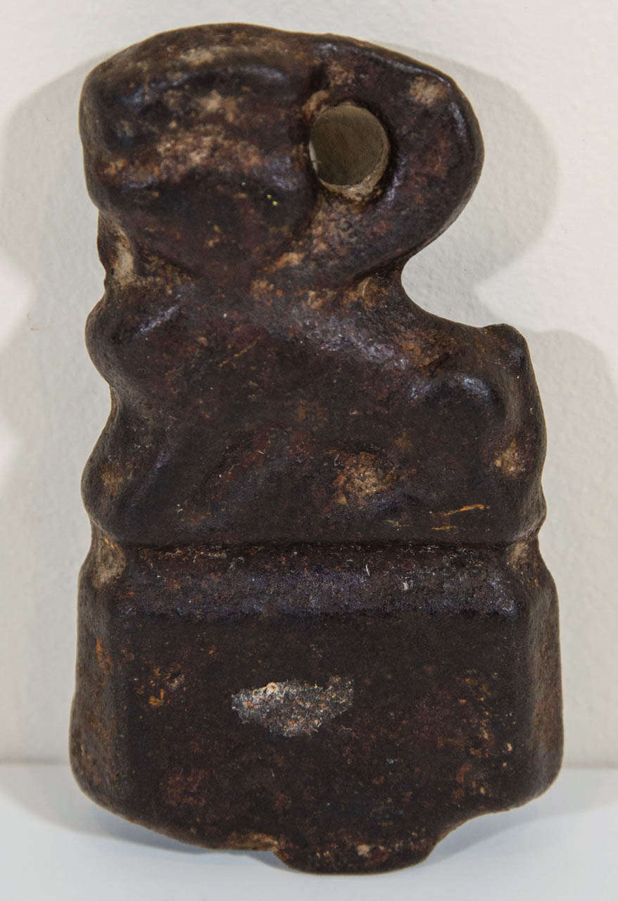 19th Century Cast Iron Weight Measures In Good Condition In New York, NY