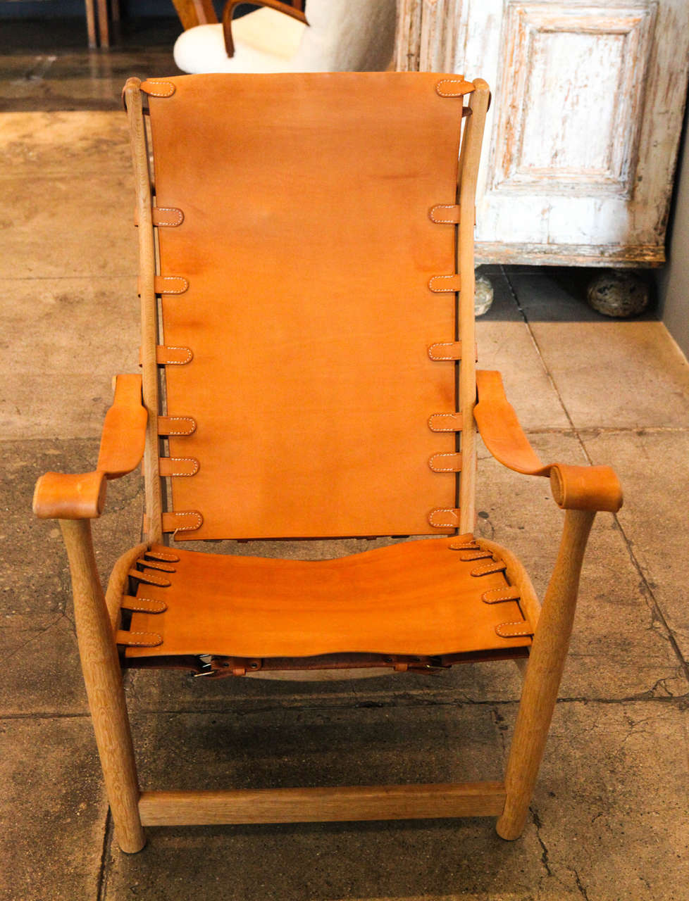 Mogens Voltelen cognac leather and ash framed Copenhagen chair in original condition.