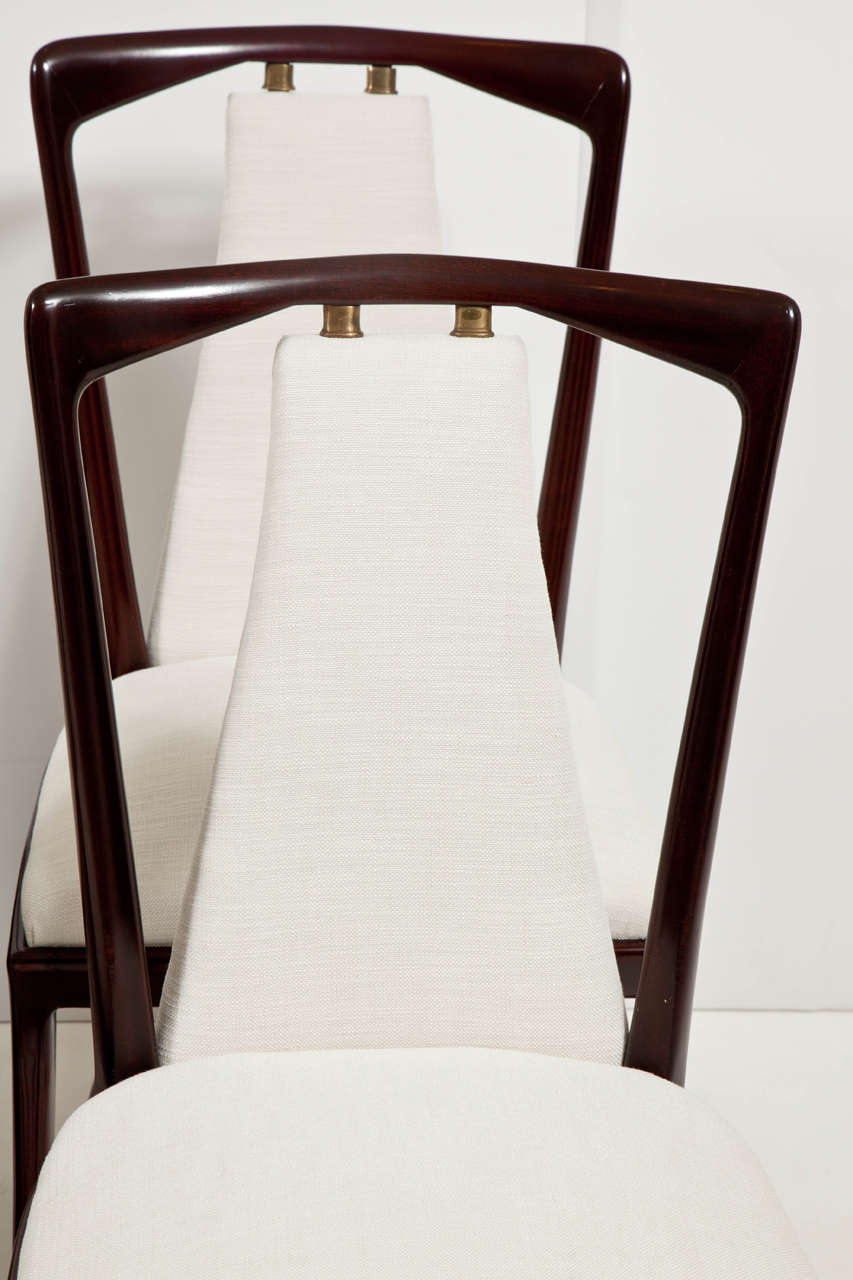 Exceptional  Set of Eight Chairs by Osvaldo Borsani In Excellent Condition In New Jersey City, NJ