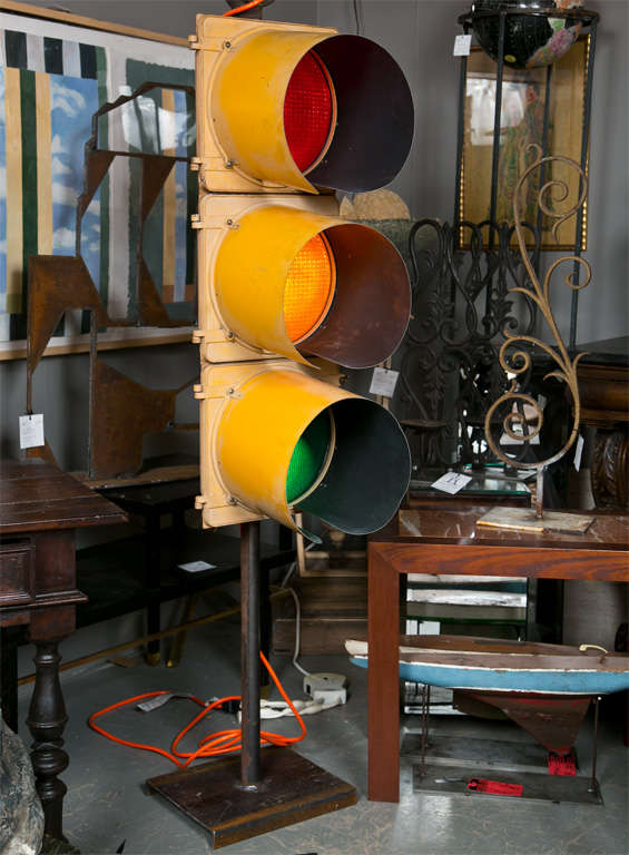 Vintage Traffic Light For Sale at 1stDibs