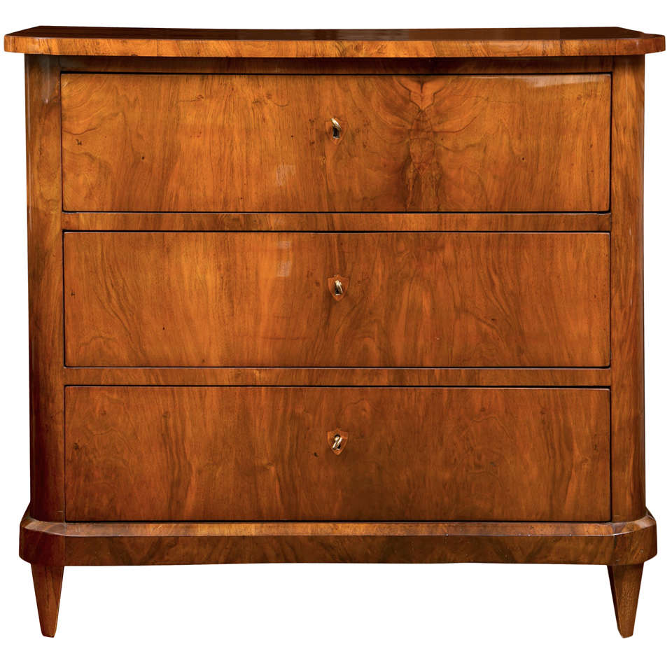 Fine Taller Biedermeier Chest