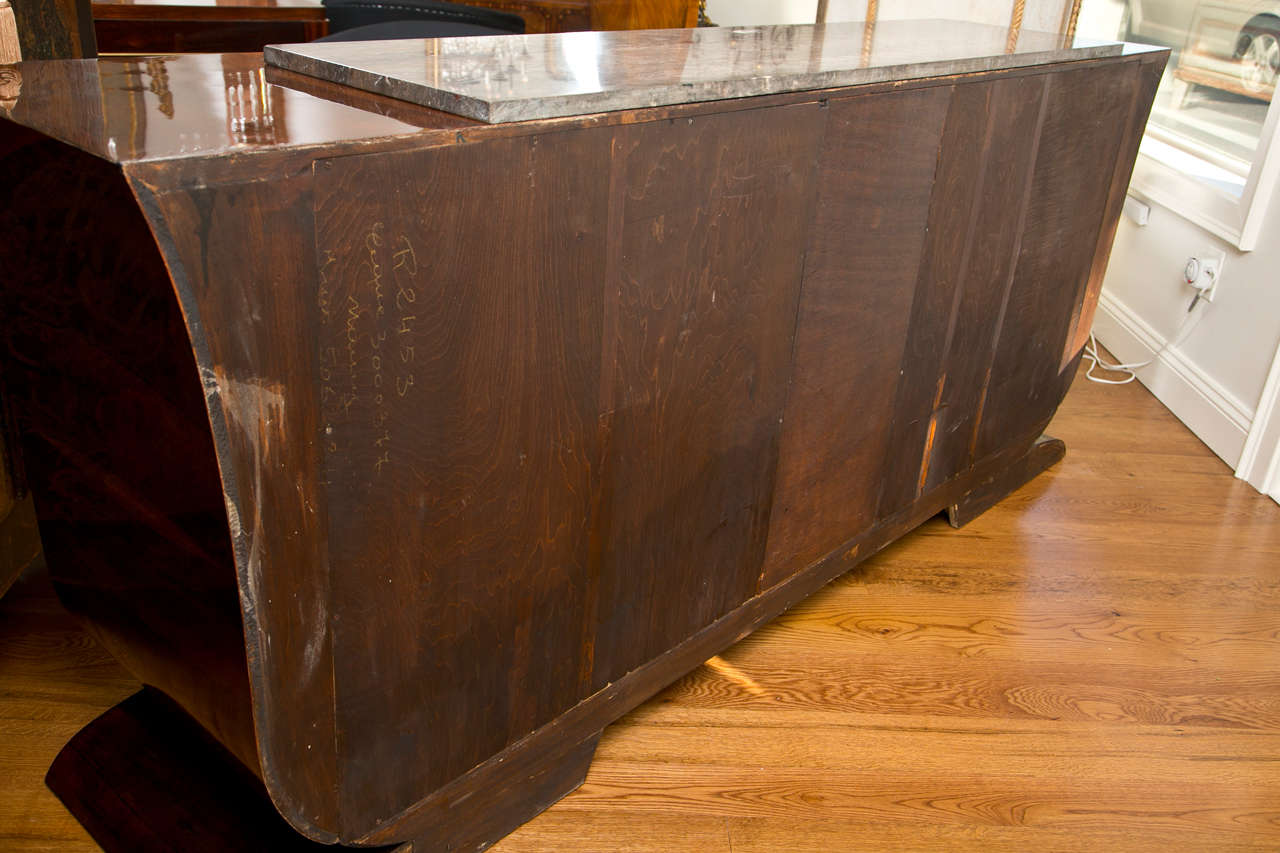 Exceptionally elegant Art Deco Sideboard 2
