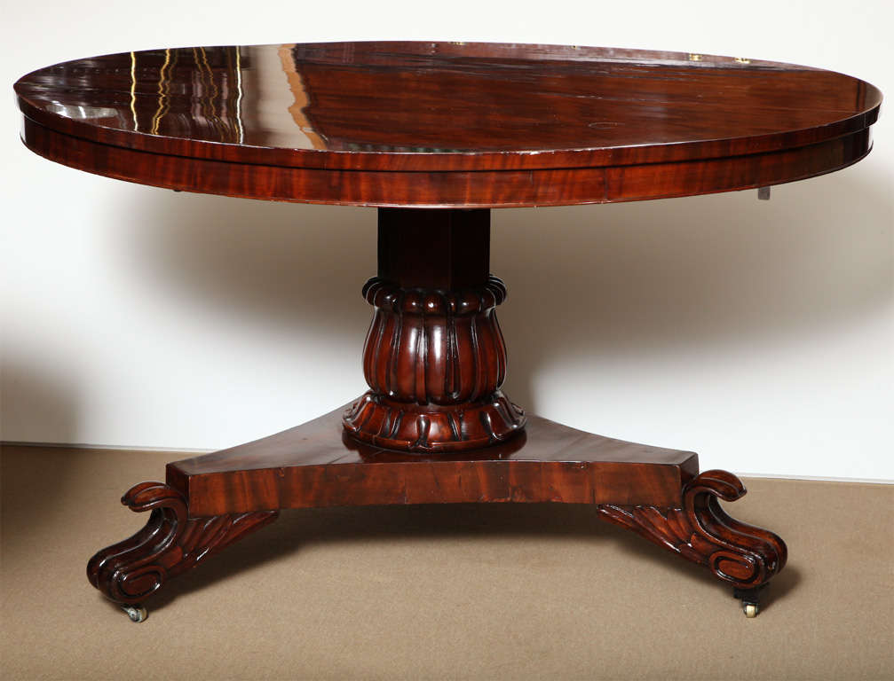 Mahogany Mid 19th Century English Centre Table For Sale