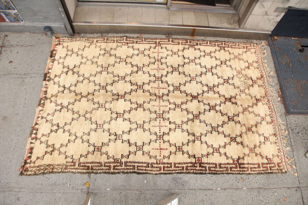 A very unusual Beni Ourain rug from Morocco, circa 1950. 100% wool pile with large, bold geometric pattern with a beautiful red color. See details. This rug is SOLD but we have others. Please contact us and we will email other rugs.