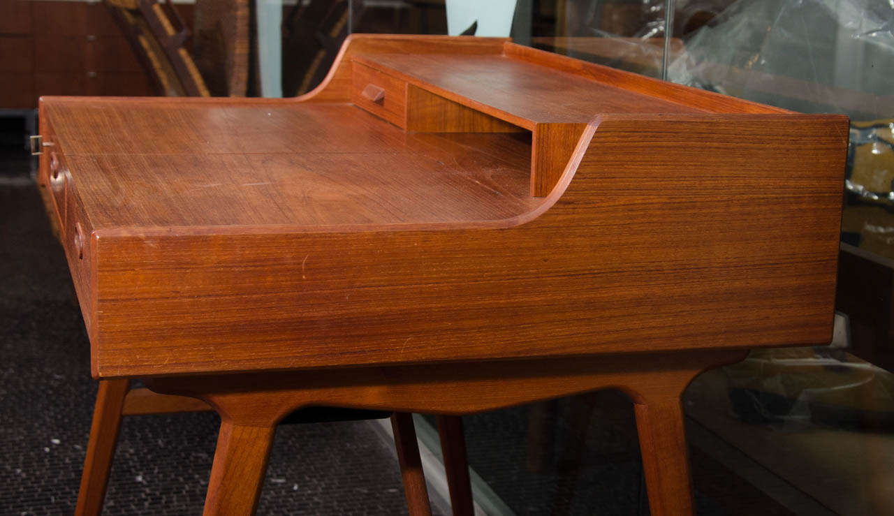 Arne Wahl Iversen Teak Writing Desk/Vanity In Excellent Condition In New York, NY