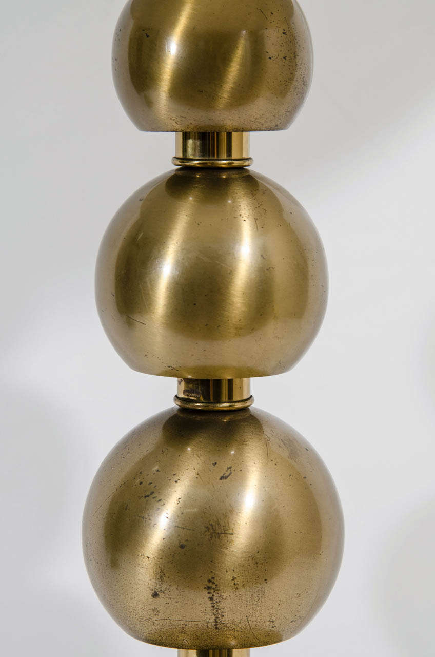 American A Mid Century Pair of Brushed Brass Stacked Ball Table Lamps