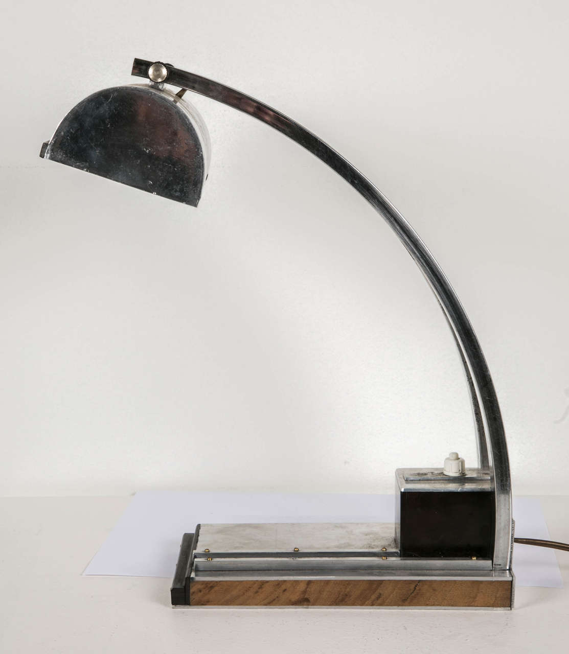 Lampe de bureau Art déco des années 1930 dans l'esprit de Le Chevallier et Koechlin Bon état - En vente à Paris, FR
