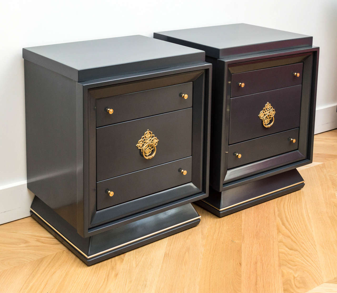 Lacquered Pair of Nightstands at 1stdibs