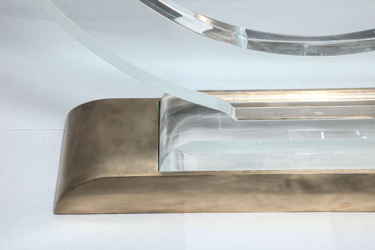 1970s Architectural Modernist Glass Top Console in Lucite and Bronze In Excellent Condition In New York, NY