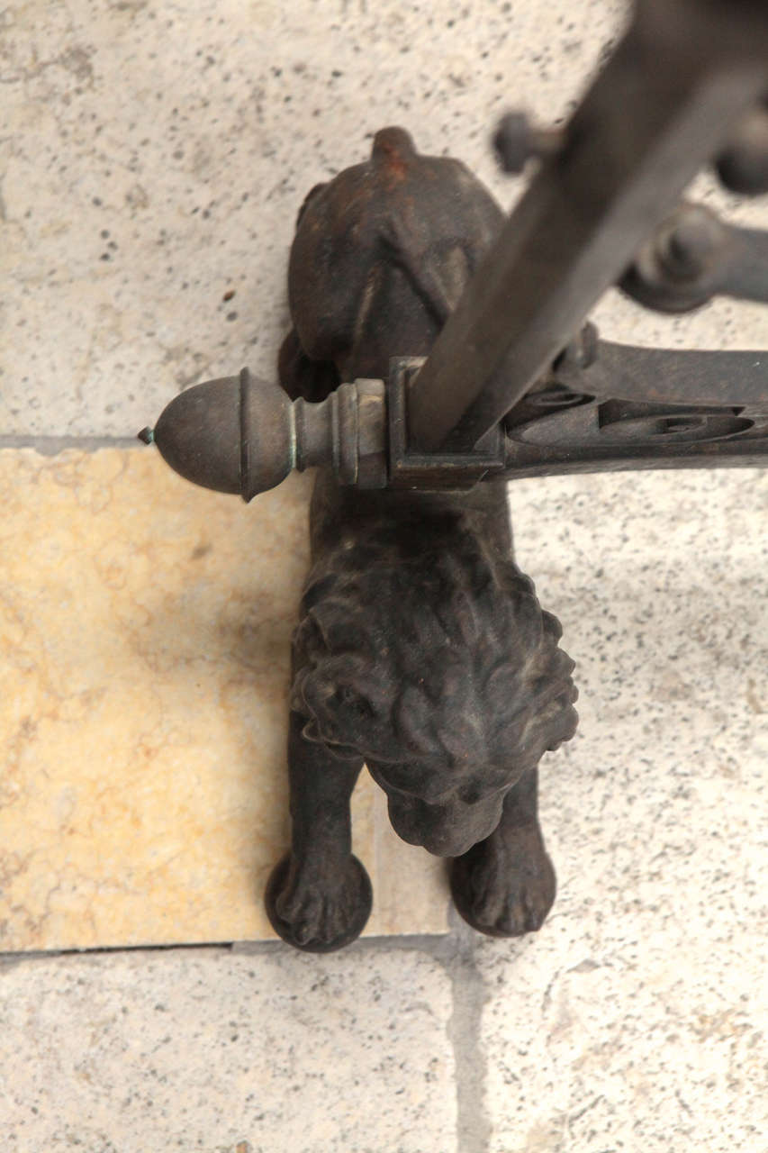 Support de cheminée français en bronze et fer forgé de la fin du XIXe siècle en vente 4