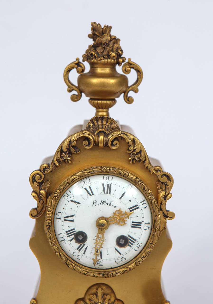 Late 19th Century French Doré Bronze Clock In Good Condition For Sale In Los Angeles, CA