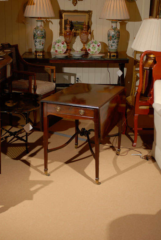 English Pembroke Table