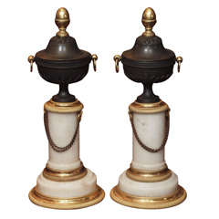 PAIR OF LOUIS XVI MARBLE AND BRONZE GRANITURE 10