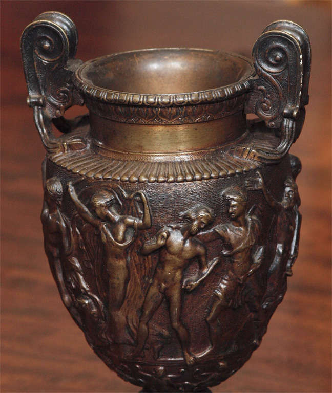 19th Century Pair Of Grand Tour Bronze Vases For Sale