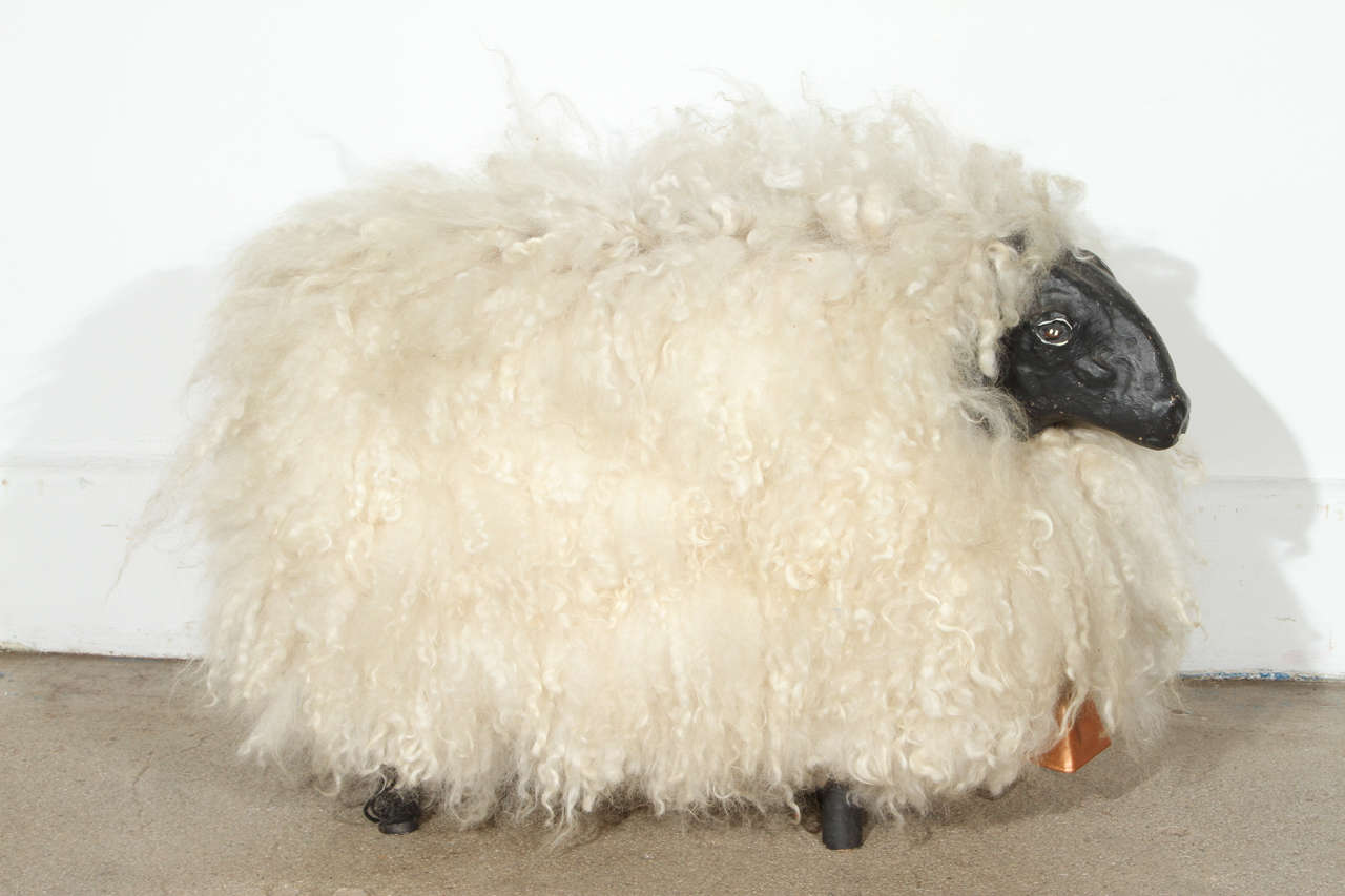Mid-Century Modern Moutons décoratifs d'après Francois-Xavier Lalanne