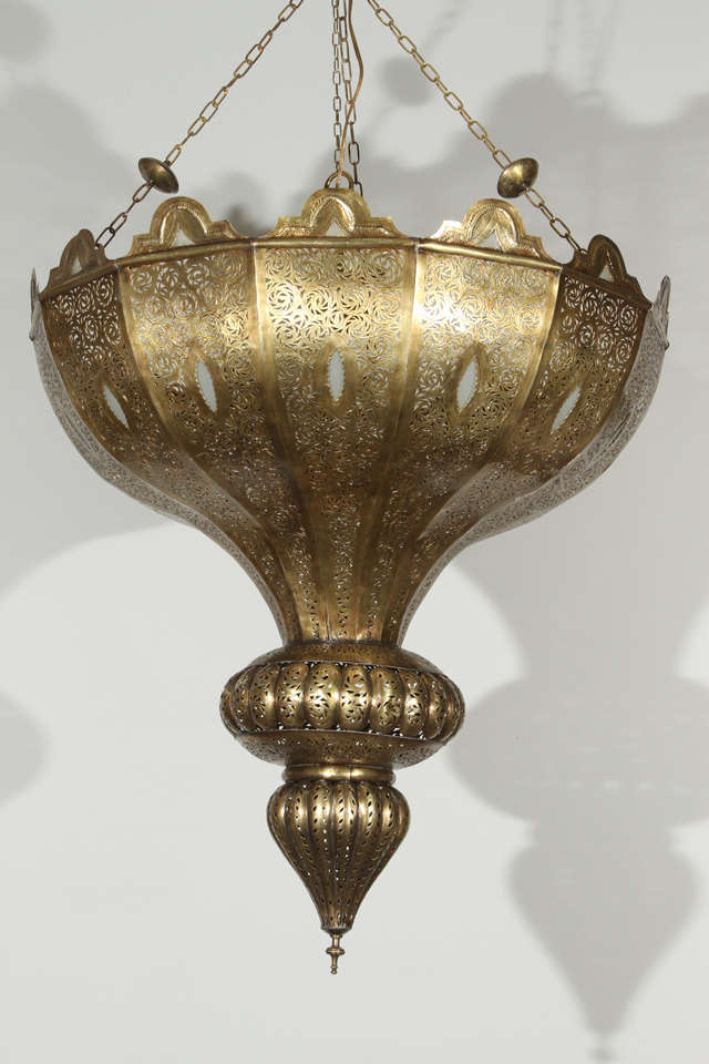 Brass Moroccan Chandelier in Alberto Pinto Style 4