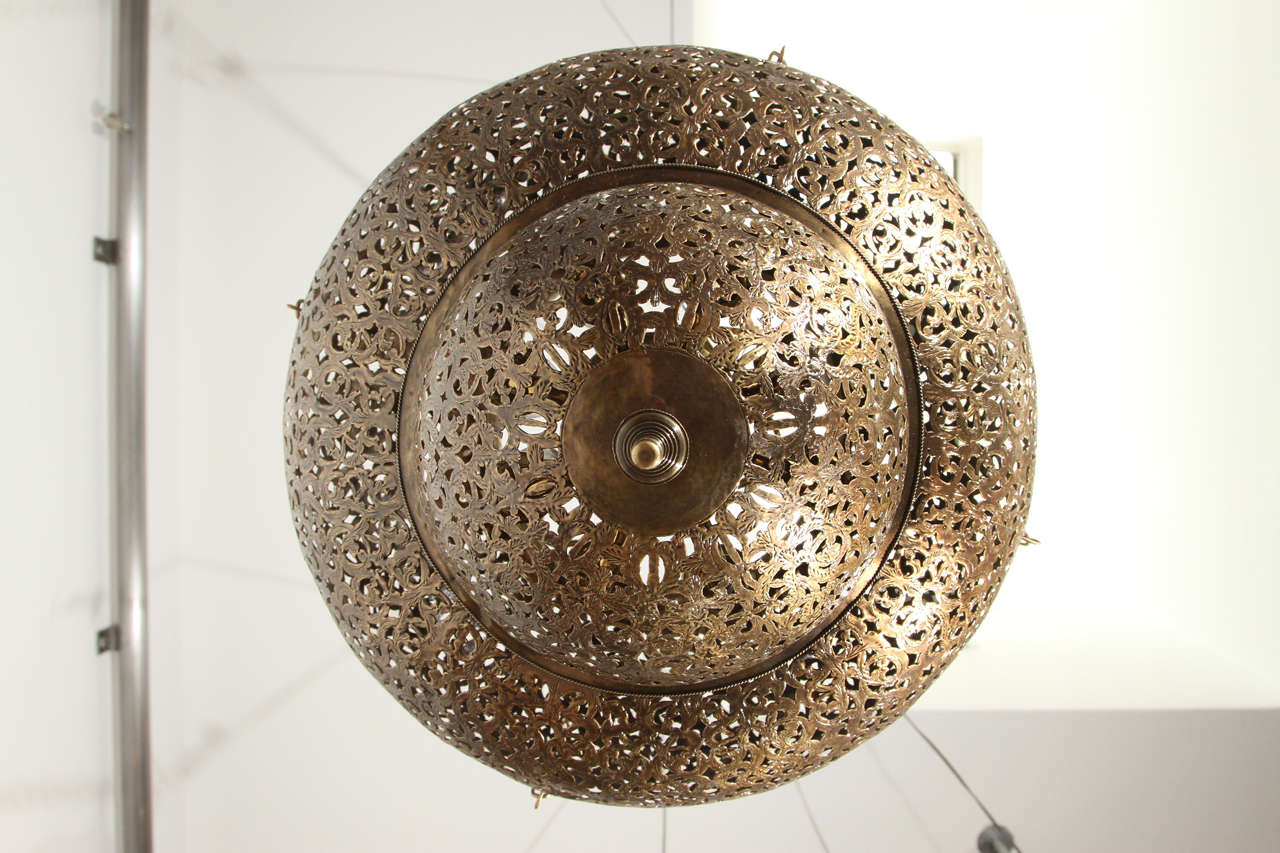 Hand-Carved Large Moroccan Brass Chandelier in Alberto Pinto Style For Sale