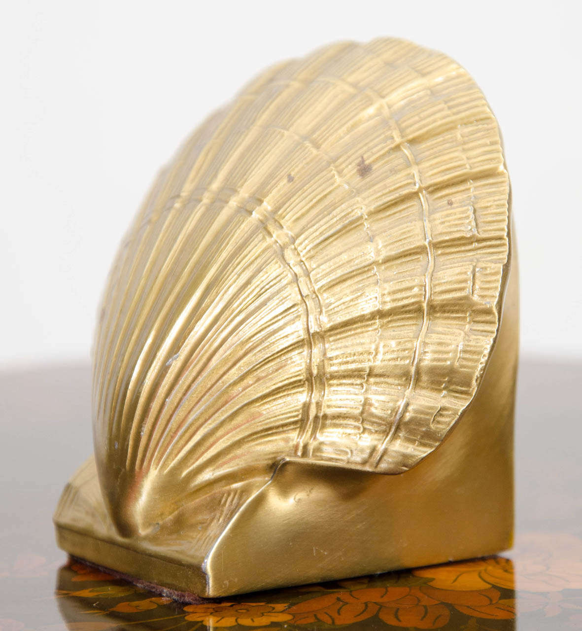 Pair of Metal Gilded Scallop Shells