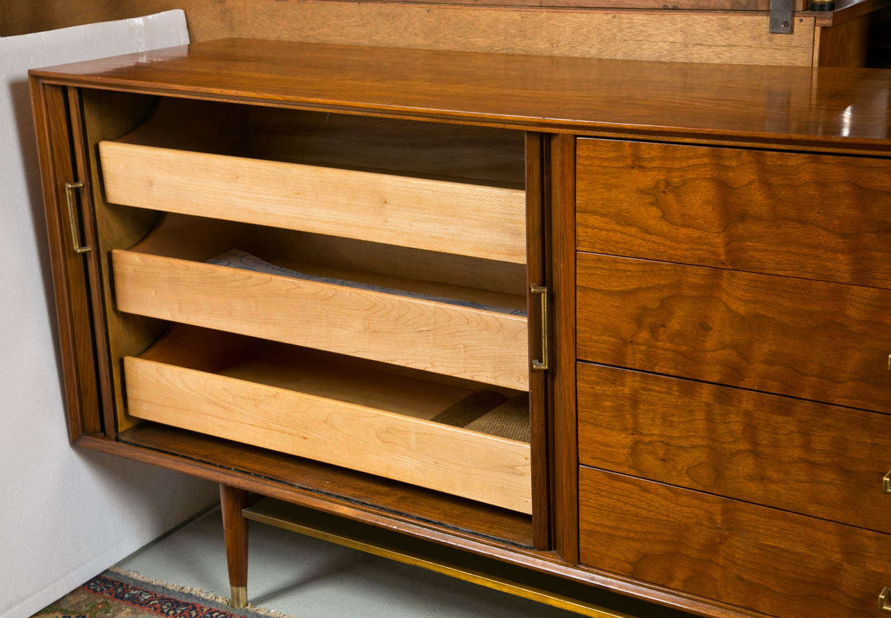 Mid Century Modern Rosewood Danish Dresser 1