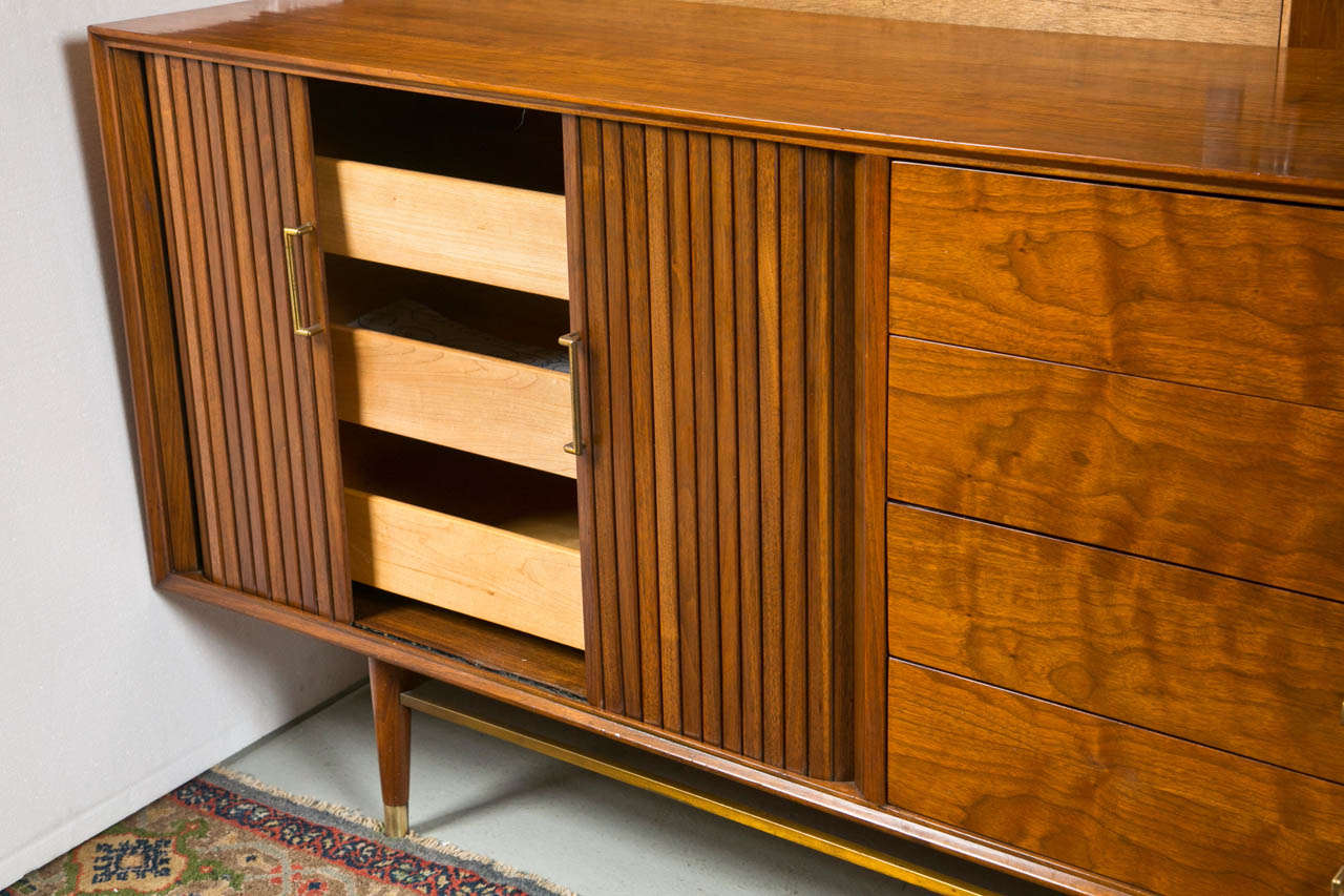 Mid Century Modern Rosewood Danish Dresser 2