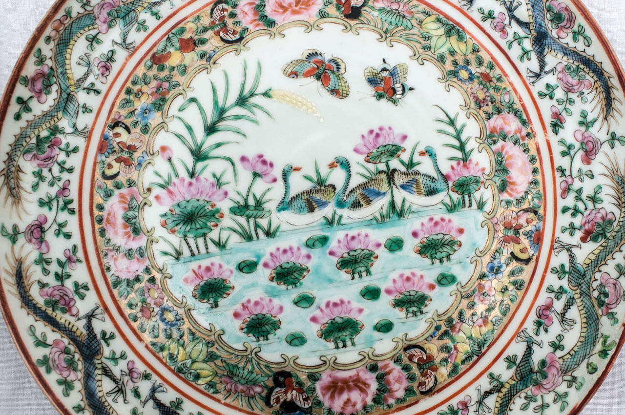 19th Century Set of 16 Famille Rose Game Plates For Sale