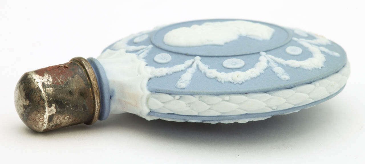 18th Century and Earlier A Rare Unmarked Wedgwood Jasper Scent Bottle With George III