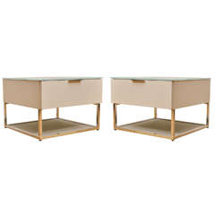 Pair  of White Lacquer Nightstands by Molteni & C