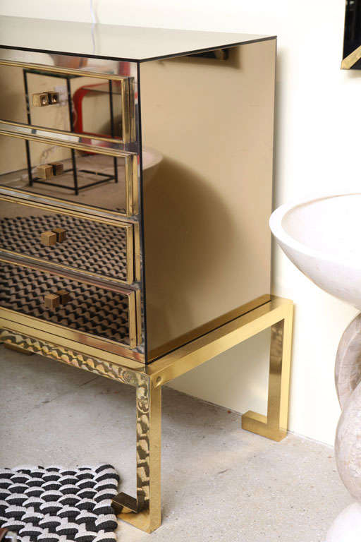 Mirrored Cabinet with Brass detail For Sale 3