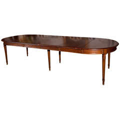 French Provincial Mahogany 4-Leaf Dining Table
