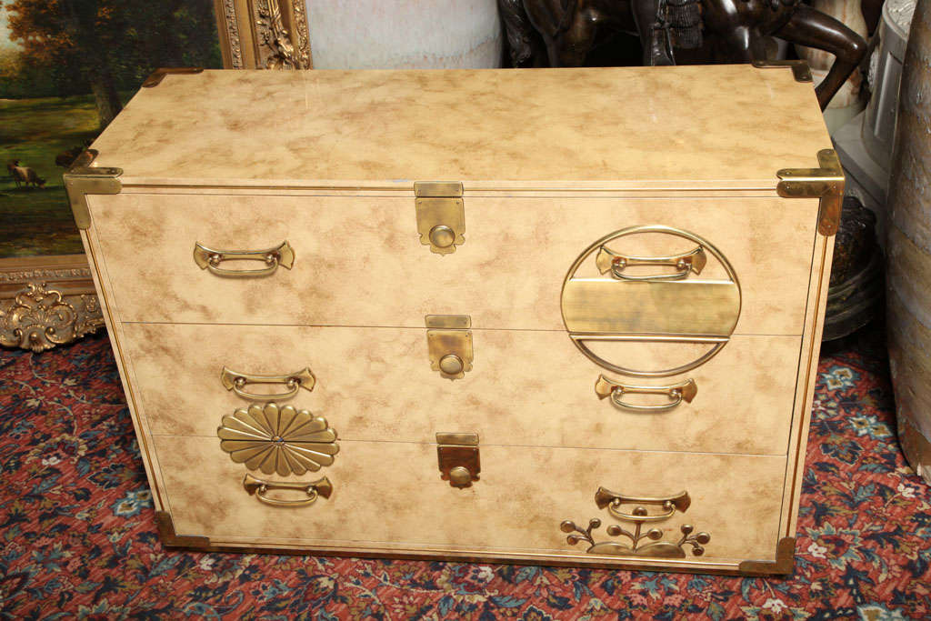 Fine quality signed Mastercraft brass-mounted lacquered three-drawer commode.
Stock number: F77.