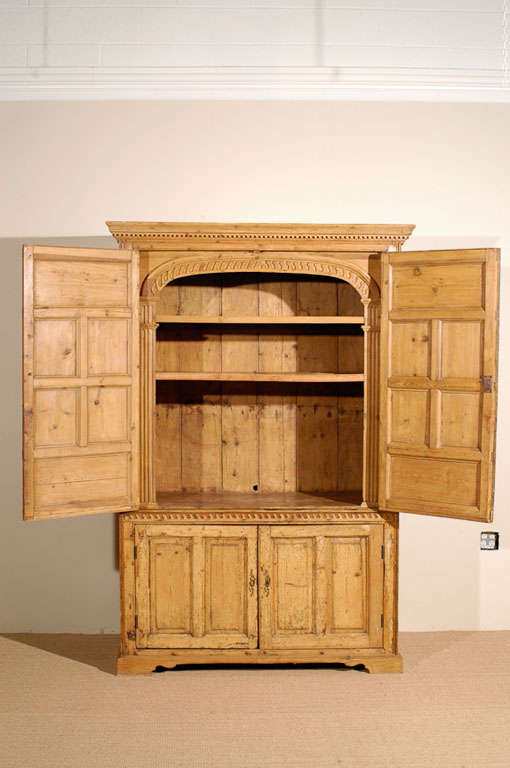 Deux Corps English Pine Armoire For Sale at 1stDibs