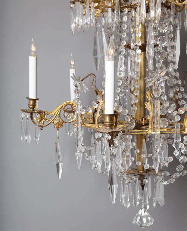 Antique Twelve-Light Cut Crystal and Ormolu Chandelier, Italian, circa 1840 In Excellent Condition For Sale In New York, NY