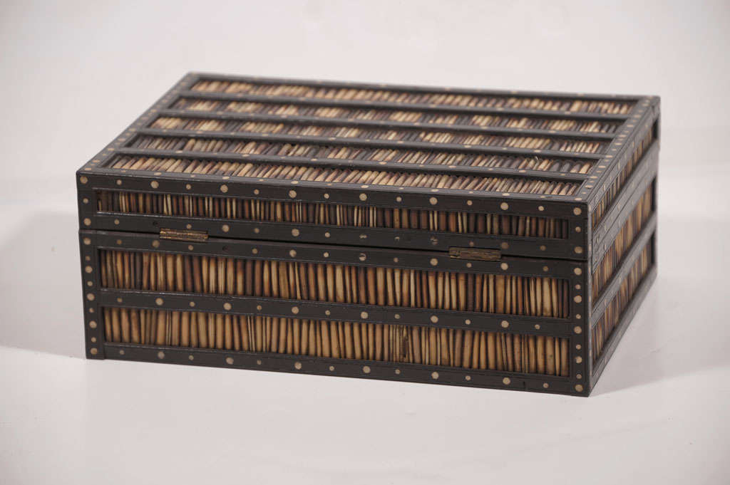 19th c. Porcupine Quill box In Excellent Condition In Houston, TX