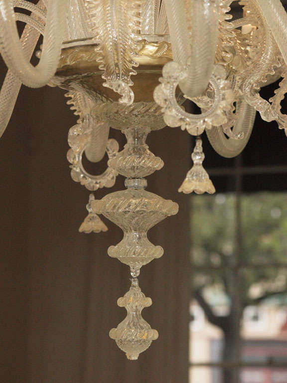 Magnificent and Grand 18-Light Murano Chandelier 4