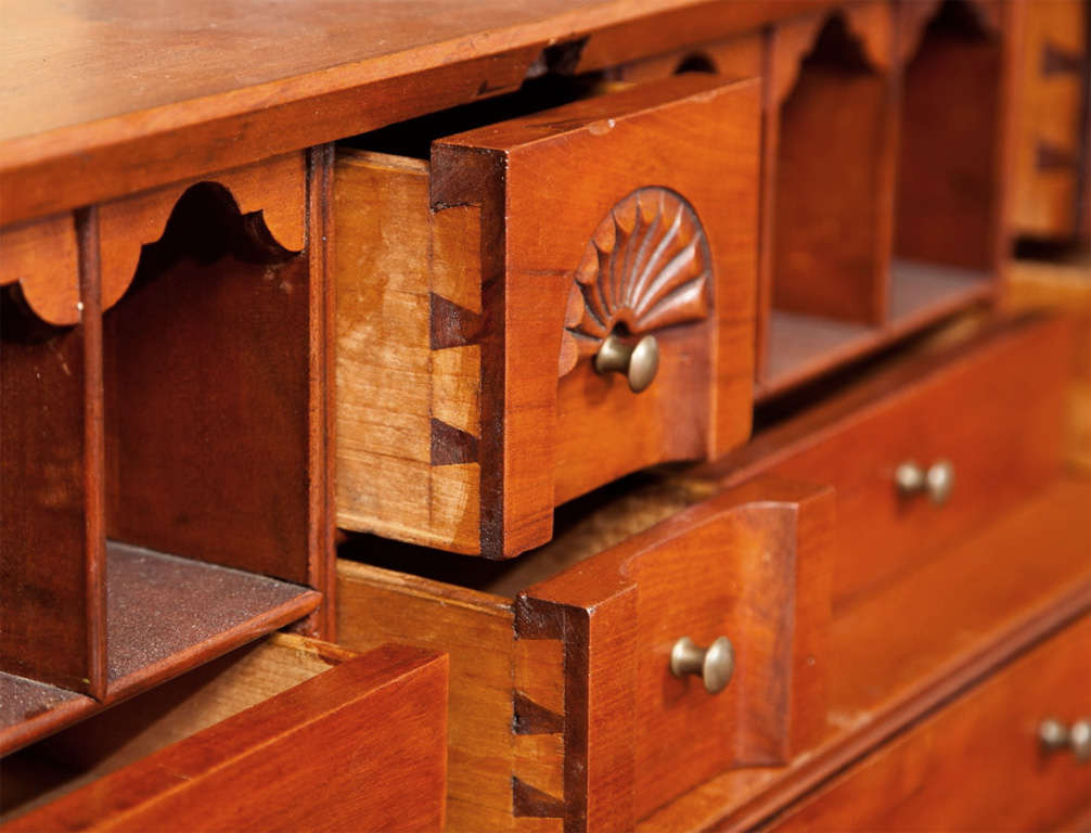 18th Century and Earlier Connecticut Chippendale Slant-Front Desk