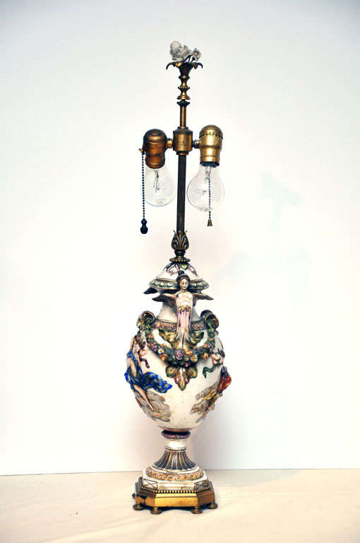 Italian Capo di Monte Porcelain Lamp, Circa 1920's In Good Condition In Lake Forest, IL