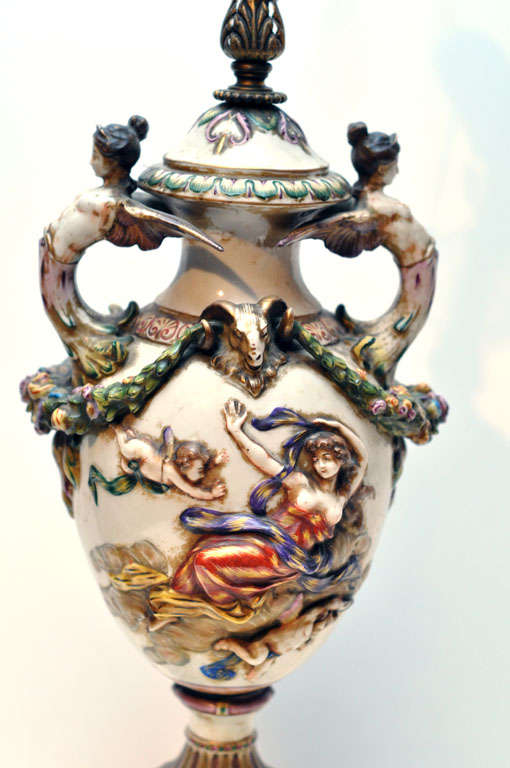 Italian Capo di Monte Porcelain Lamp, Circa 1920's 3