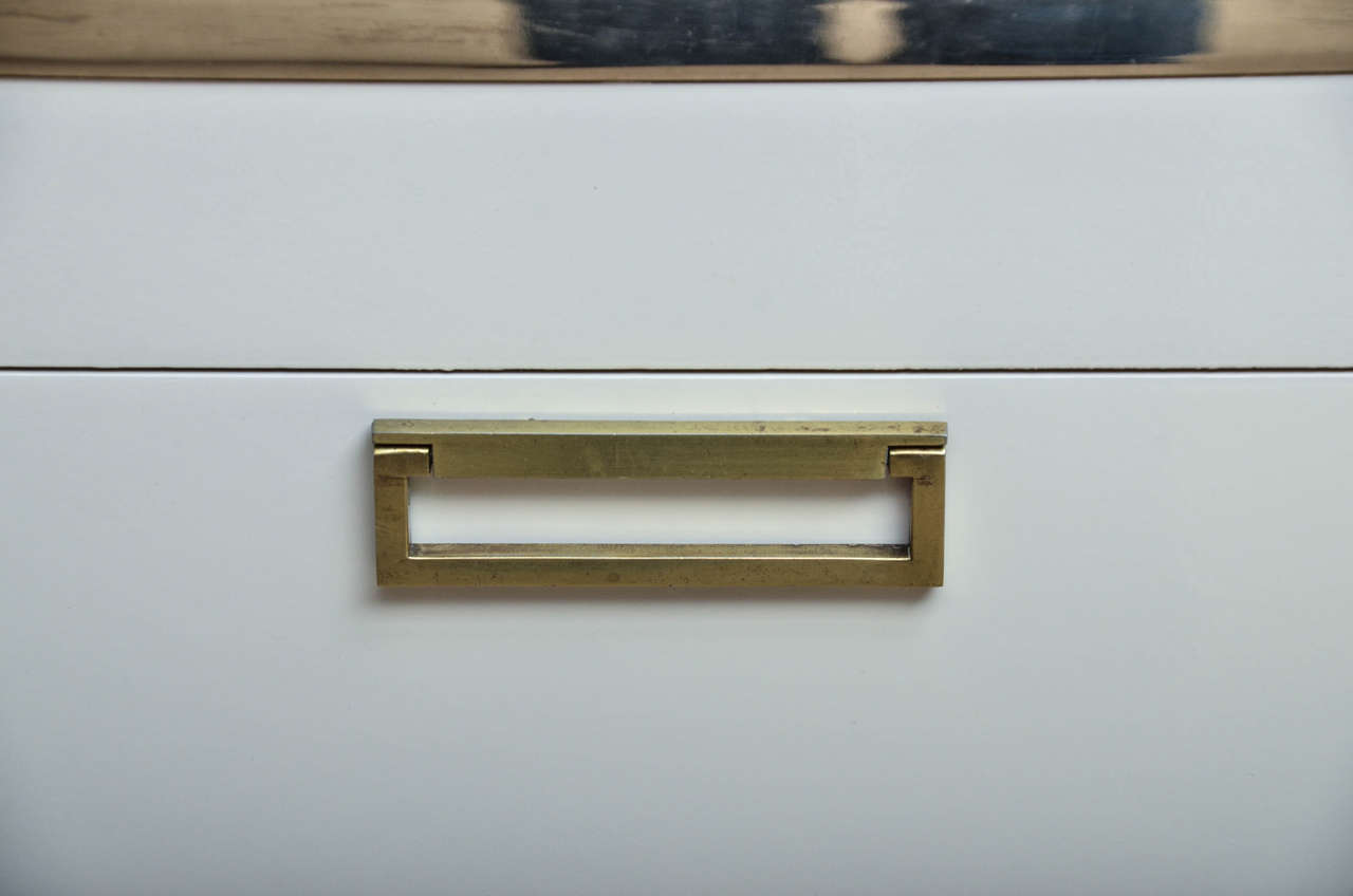 Late 20th Century Attractive White Lacquer Buffet with Chrome Trim