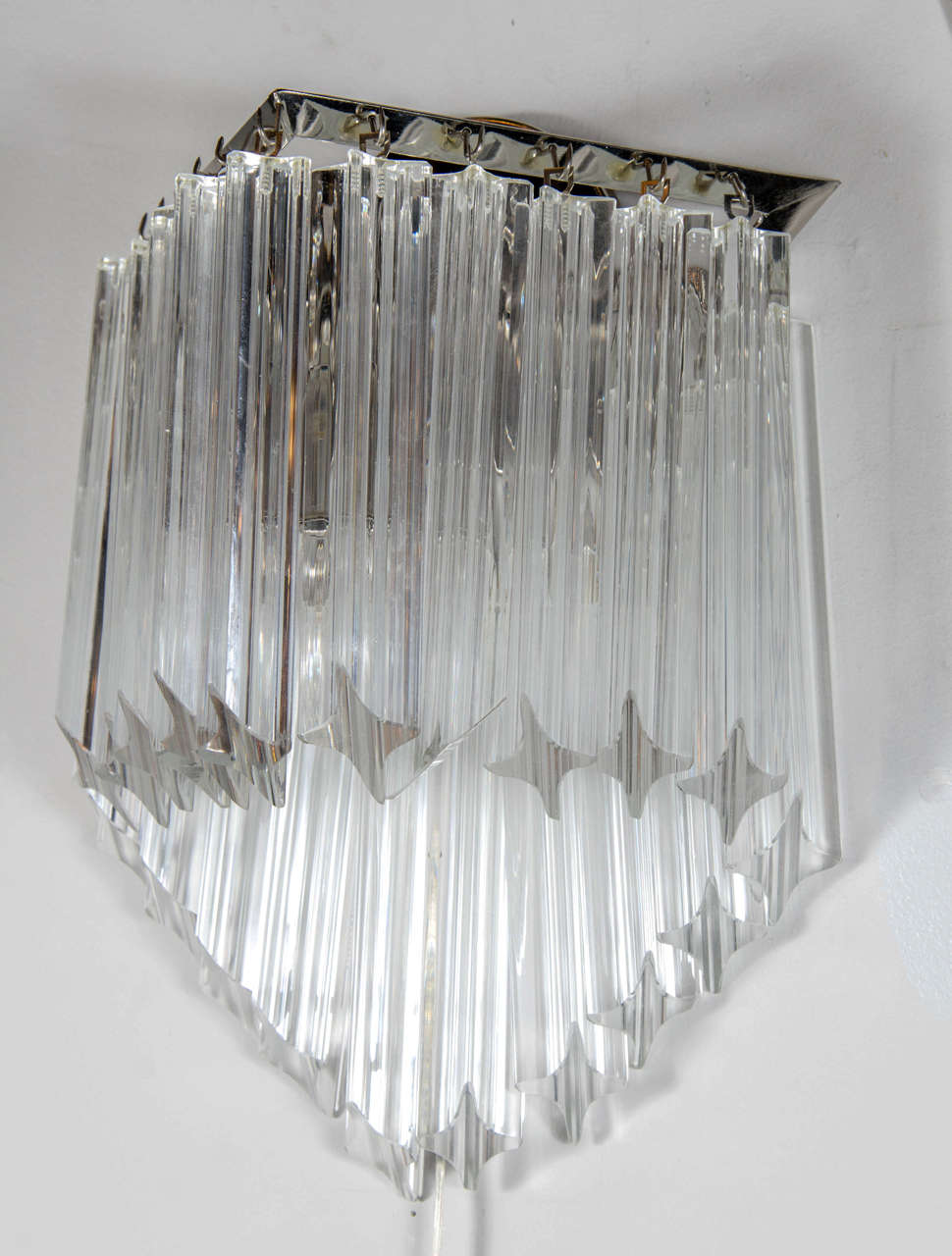 Ultra Chic Pair of Mid-Century Modernist Triedre Cut-Crystal Camer Sconces For Sale 1