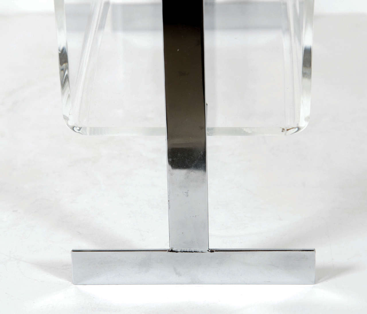 Mid-Century Modernist Lucite and Chrome Magazine Stand 1