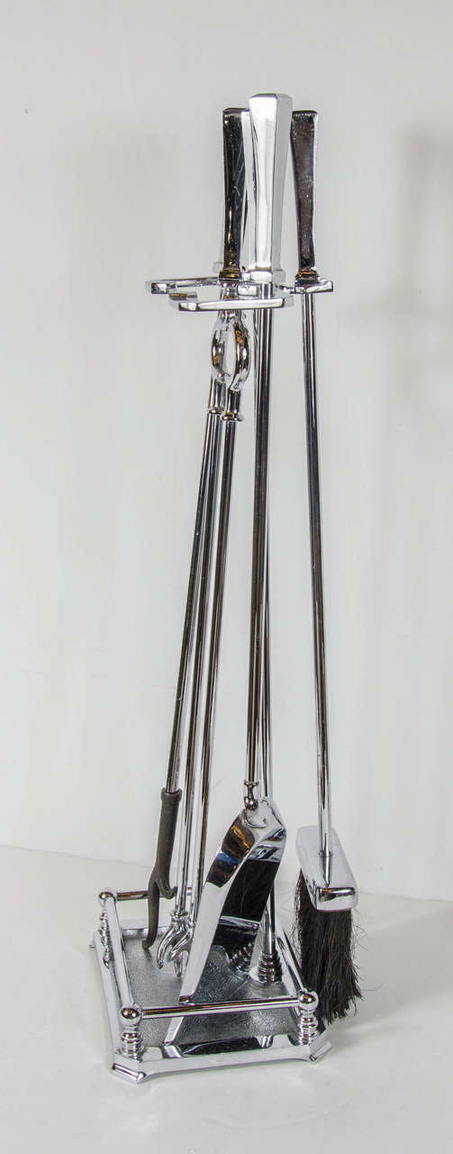 Late 20th Century Sophisticated Mid-Century Modernist Chrome Four-Piece Fire Tool Set
