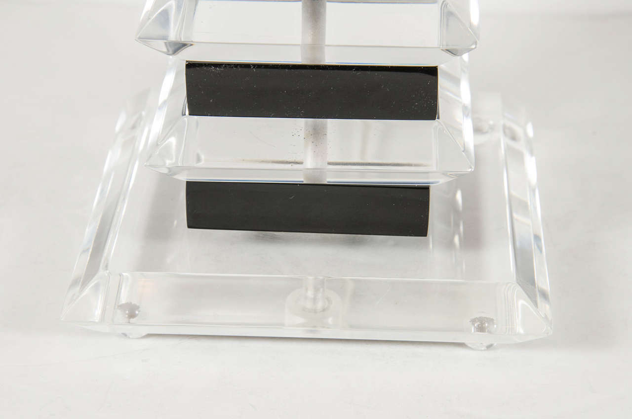 American Pair of Mid-Century Stacked Black and Clear Lucite Table Lamps