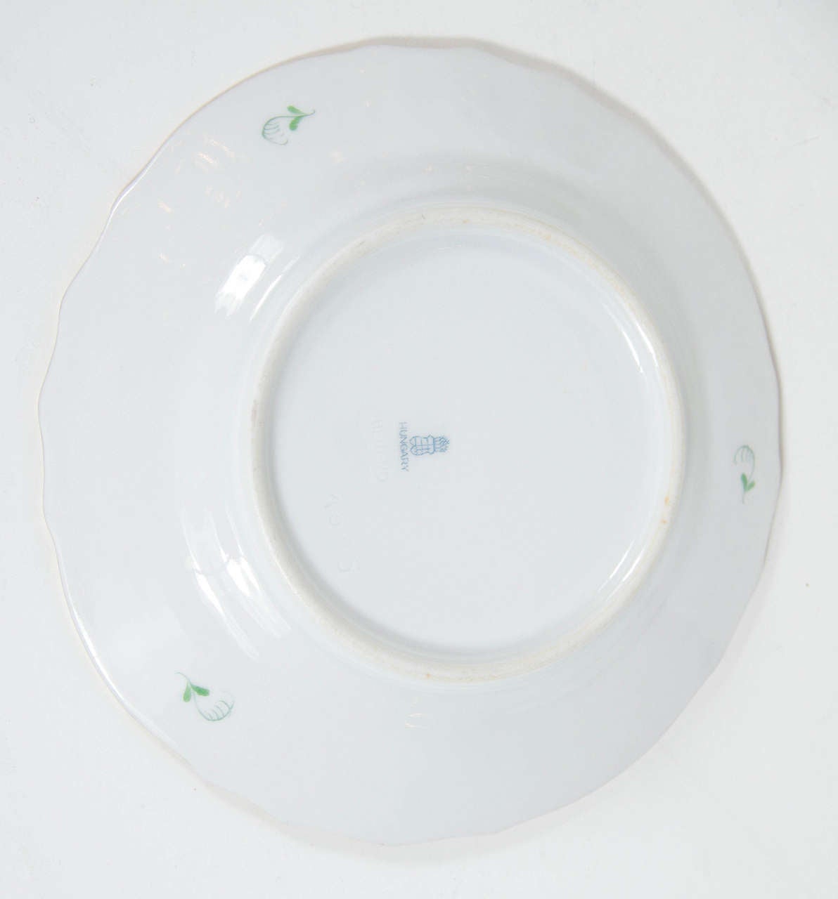 Exquisite Set of 8 Dinner and Horderves Plates by Herend 3