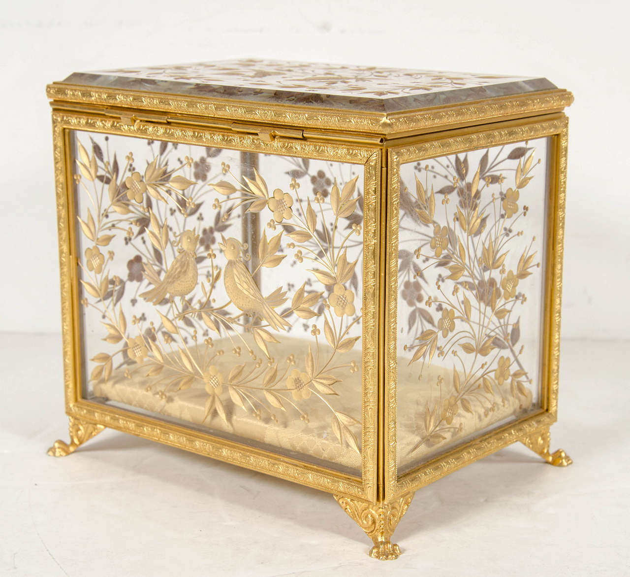 Exquisite French Empire Bronze Ormolu Mounted Crystal Box 2