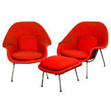 Pair  Of  Womb  Chairs   And Ottoman  By Knoll