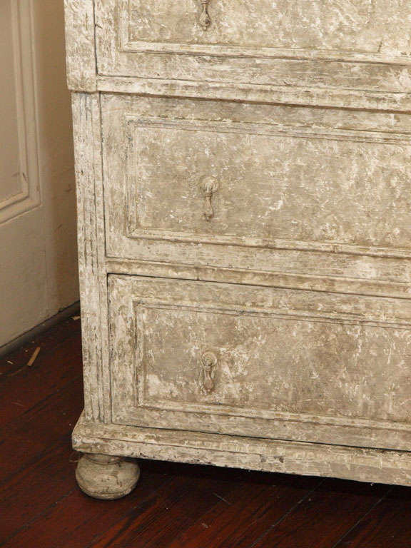 19th c. Swedish Chest or Commode In Good Condition In New York, NY
